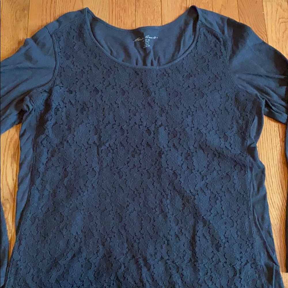 Eddie Bauer Lace Long Sleeve Short - Large